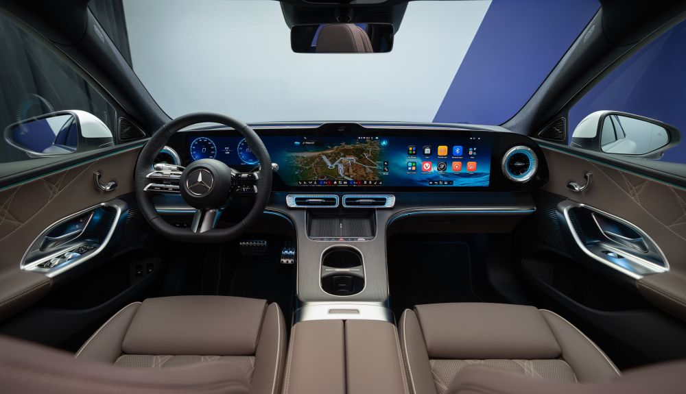 Mercedes Clase C EQ 2026 (27)