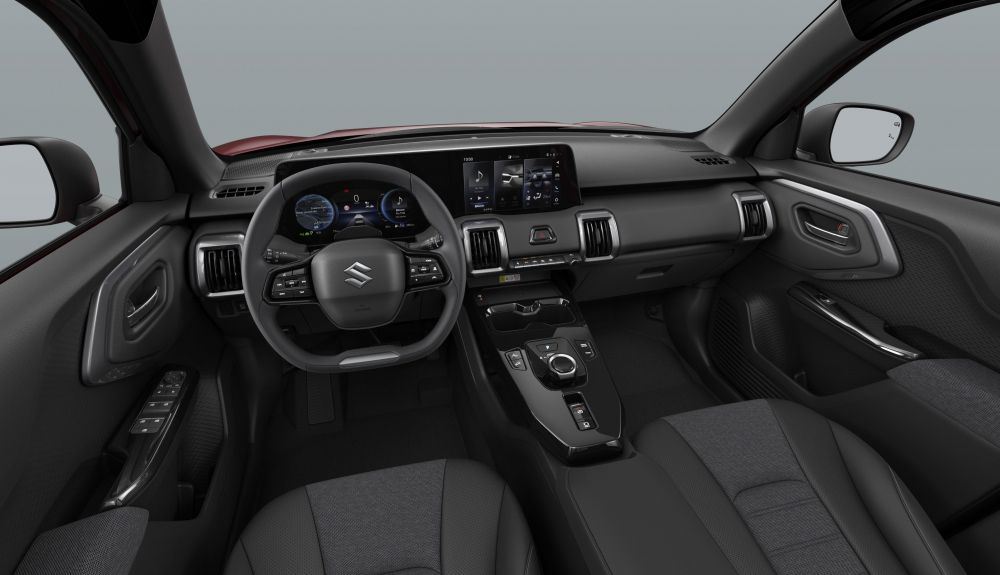 El interior tiene un diseño bastante limpio, con protagonismo de las dos pantallas de 10"