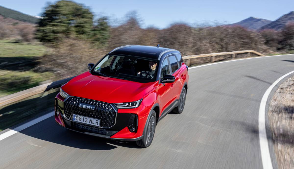 Probamos el nuevo Ebro S700 HEV: el motor híbrido y Eco que mejor se adapta al SUV español