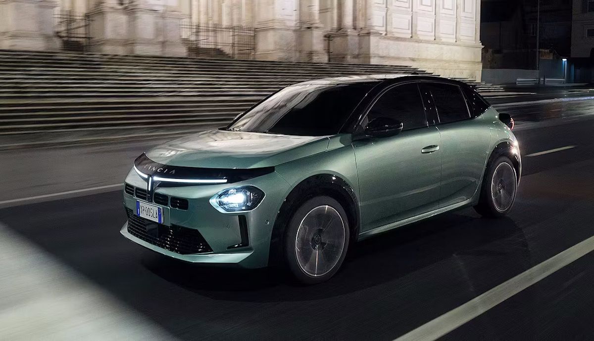 Lancia Ypsilon 2026, nuevo motor gasolina para un coche muy interesante, ahora por menos de 19.500 €