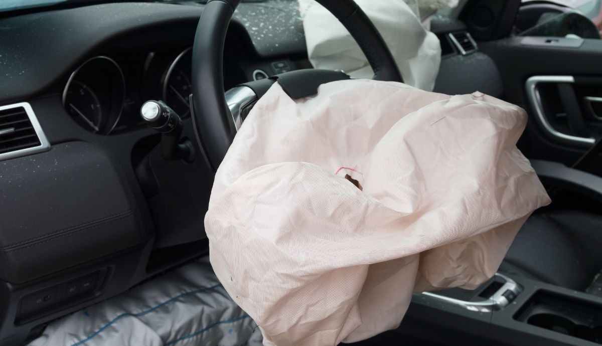 ¿Se puede desmontar el airbag del volante?