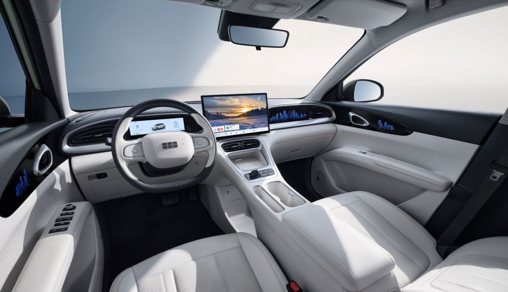Geely EX2