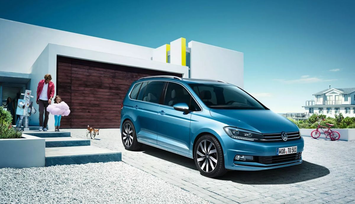 Adiós al VW Touran, el final de su producción marca la despedida del monovolumen familiar tradicional