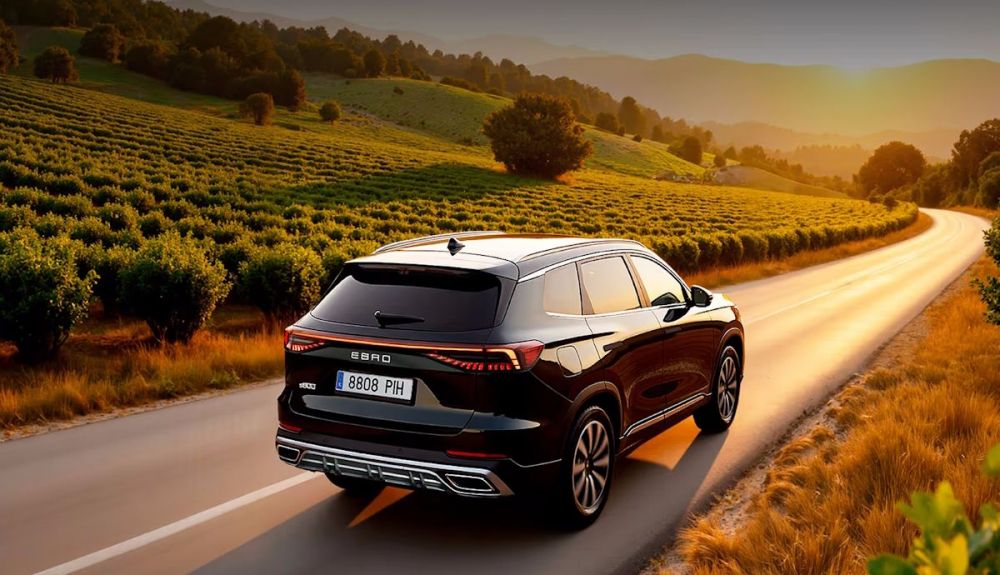 Ebro s800 PHEV híbrido enchufable