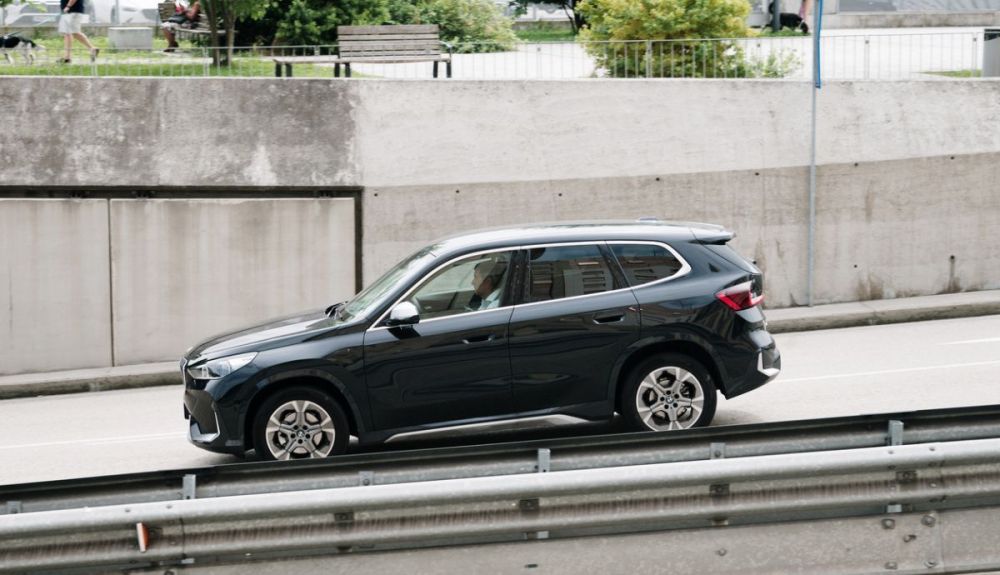 BMW X1 xDrive30e , hibrido enchufable con más de 90 km autonomía