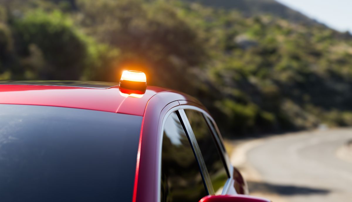 ¿Cuántas balizas son obligatorias en el coche?