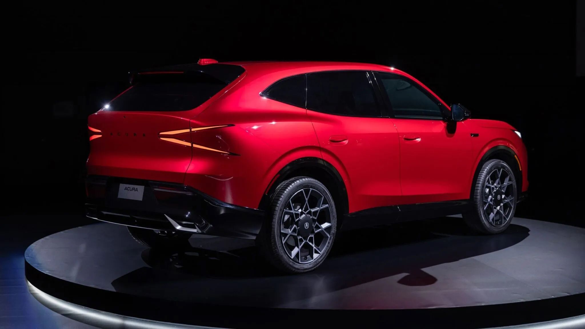 Nuevo prototipo híbrido SUV de Honda, con logotipo de Acura