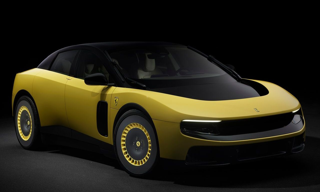 Ferrari Luce 2026