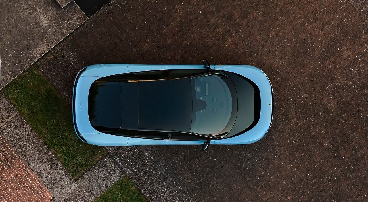 Ferrari Luce 2026