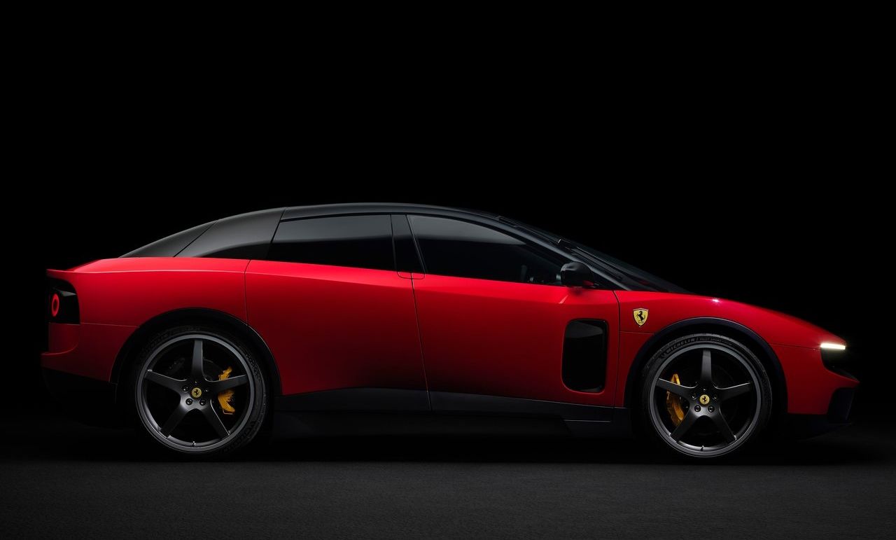 Ferrari Luce 2026