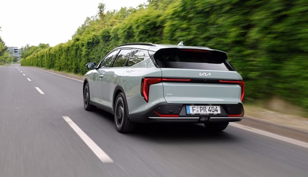 Kia K4 Sportswagon