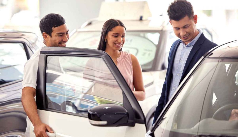 ¿Cómo hacer un contrato de compraventa de coche entre particulares? 