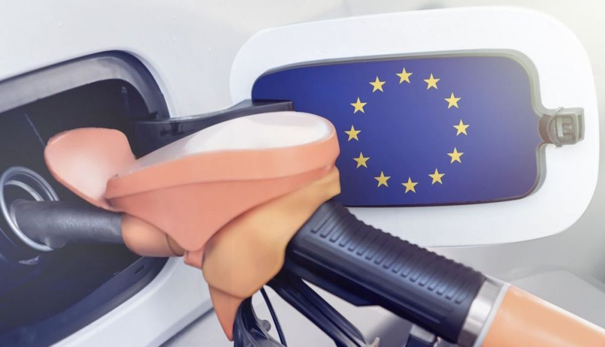 El coche diésel, gasolina e híbrido, prohibido en Europa, dos ideas de lo que sucederá…