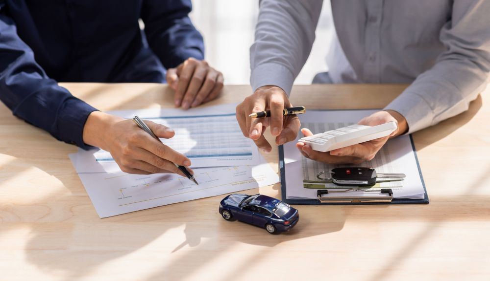 Europa quiere terminar con los incentivos fiscales para los coches de empresa de combustión