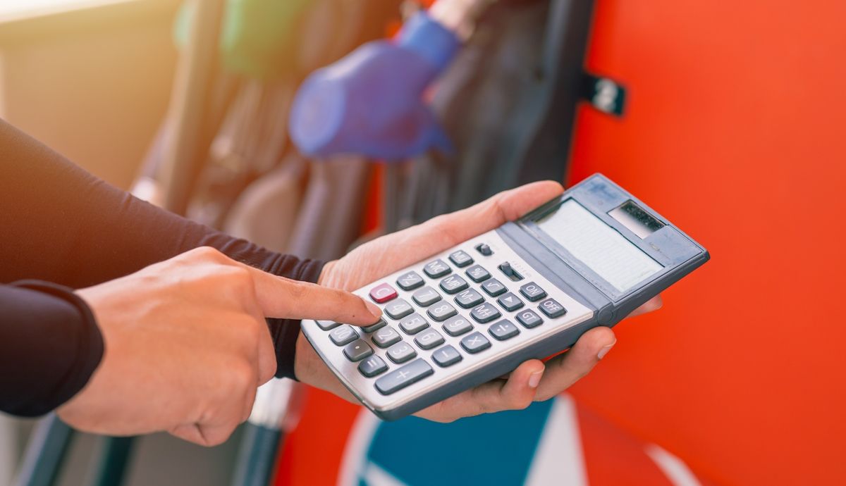 El combustible subirá esta semana 9 céntimos por litro, pero te contamos cómo ahorrar 300 € al año