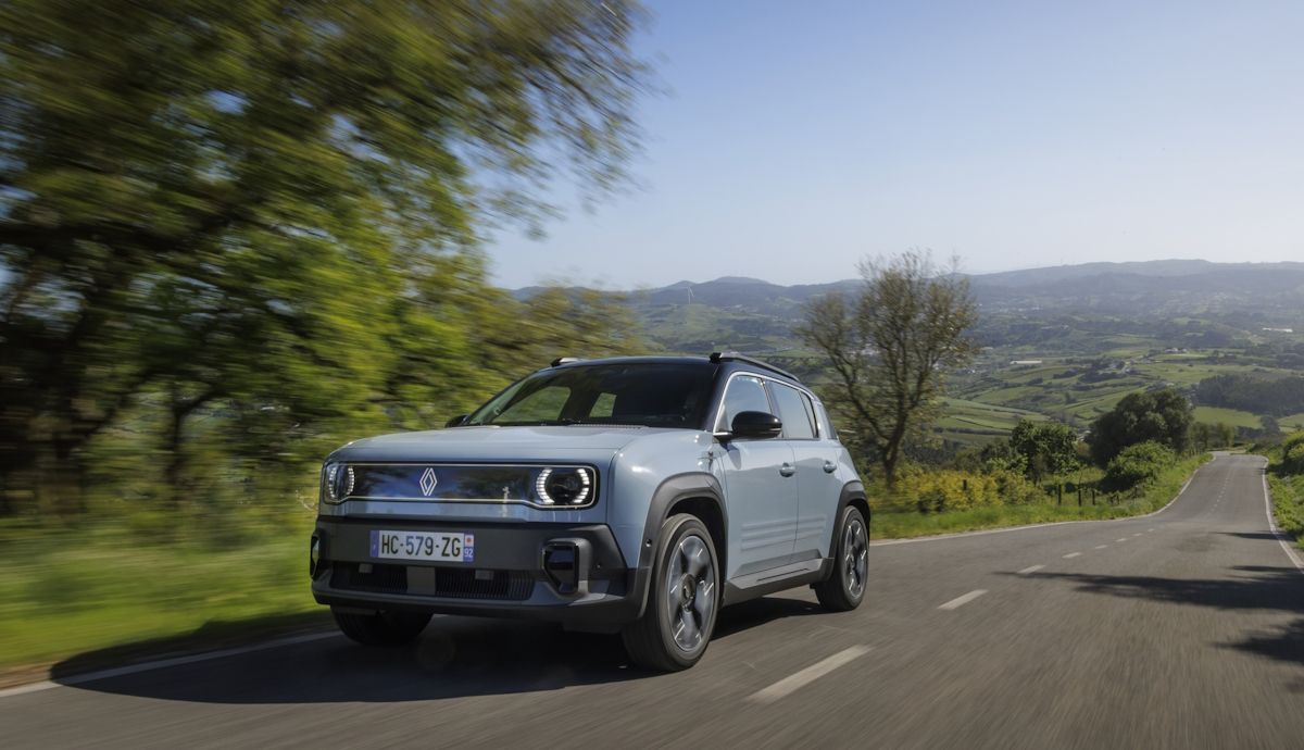 Probamos el nuevo Renault 4 E Tech 110 kW Iconic, un SUV realmente extraordinario