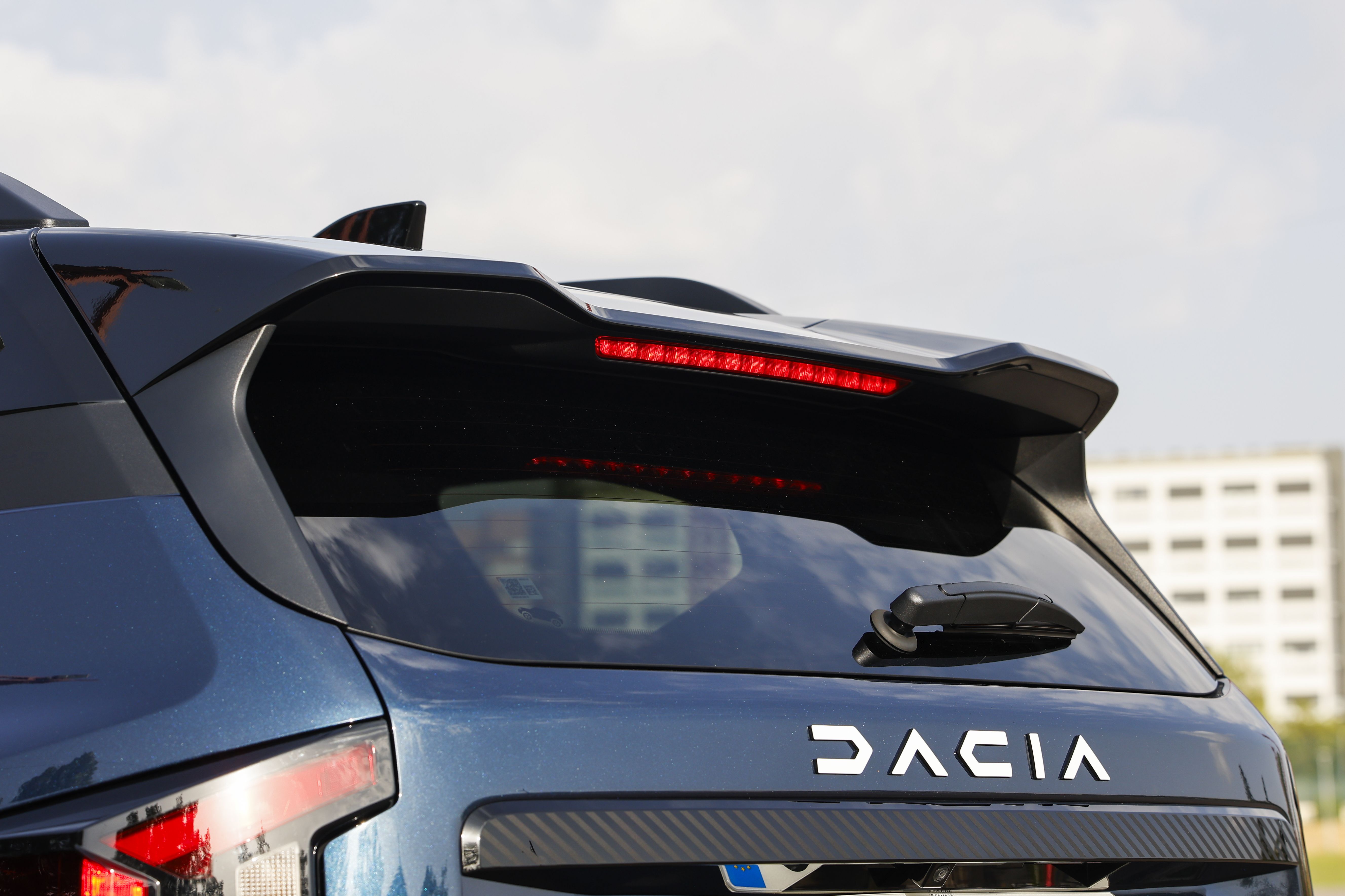 Dacia Bigster Hybrid 155