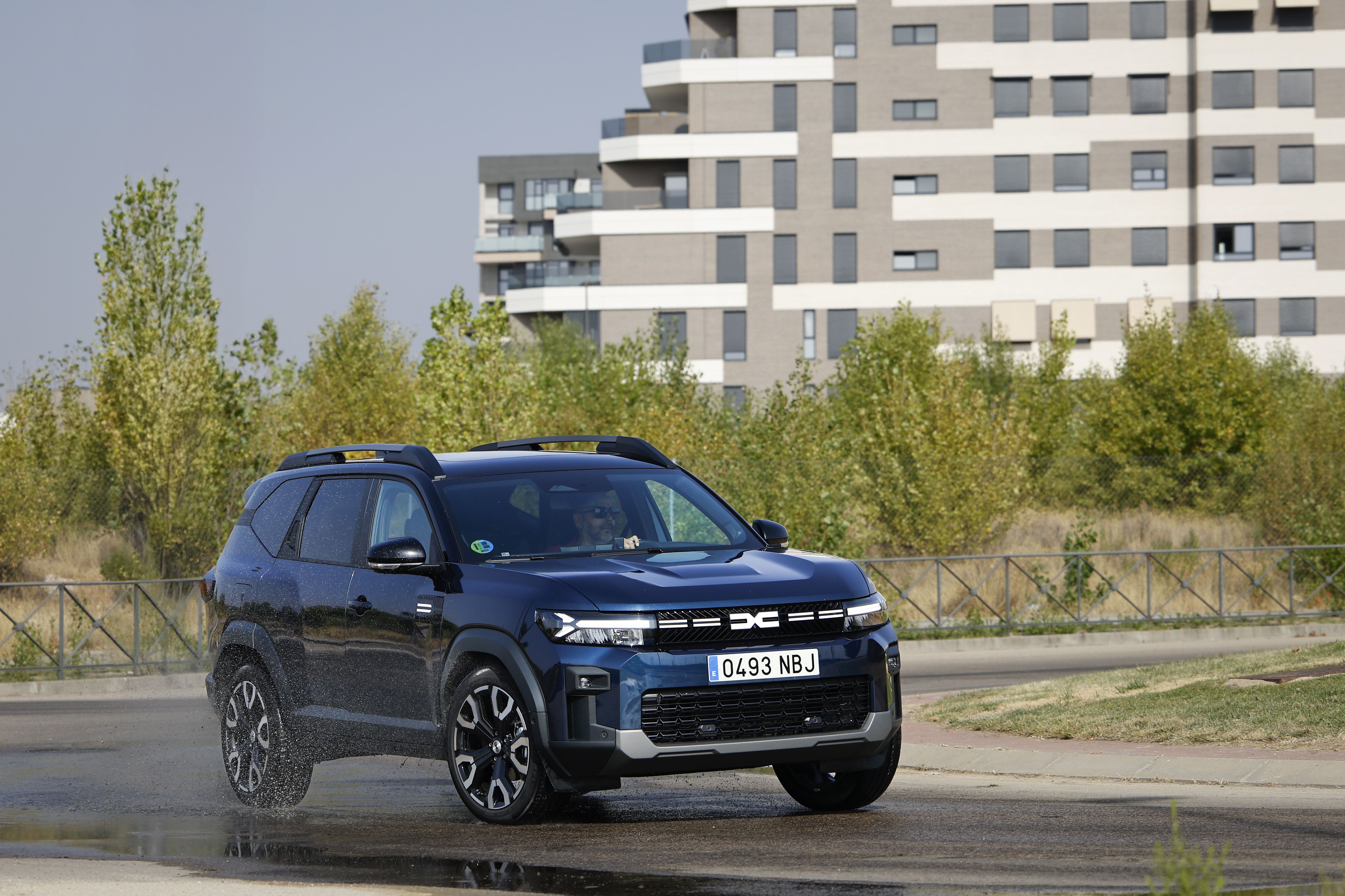 Dacia Bigster Hybrid 155