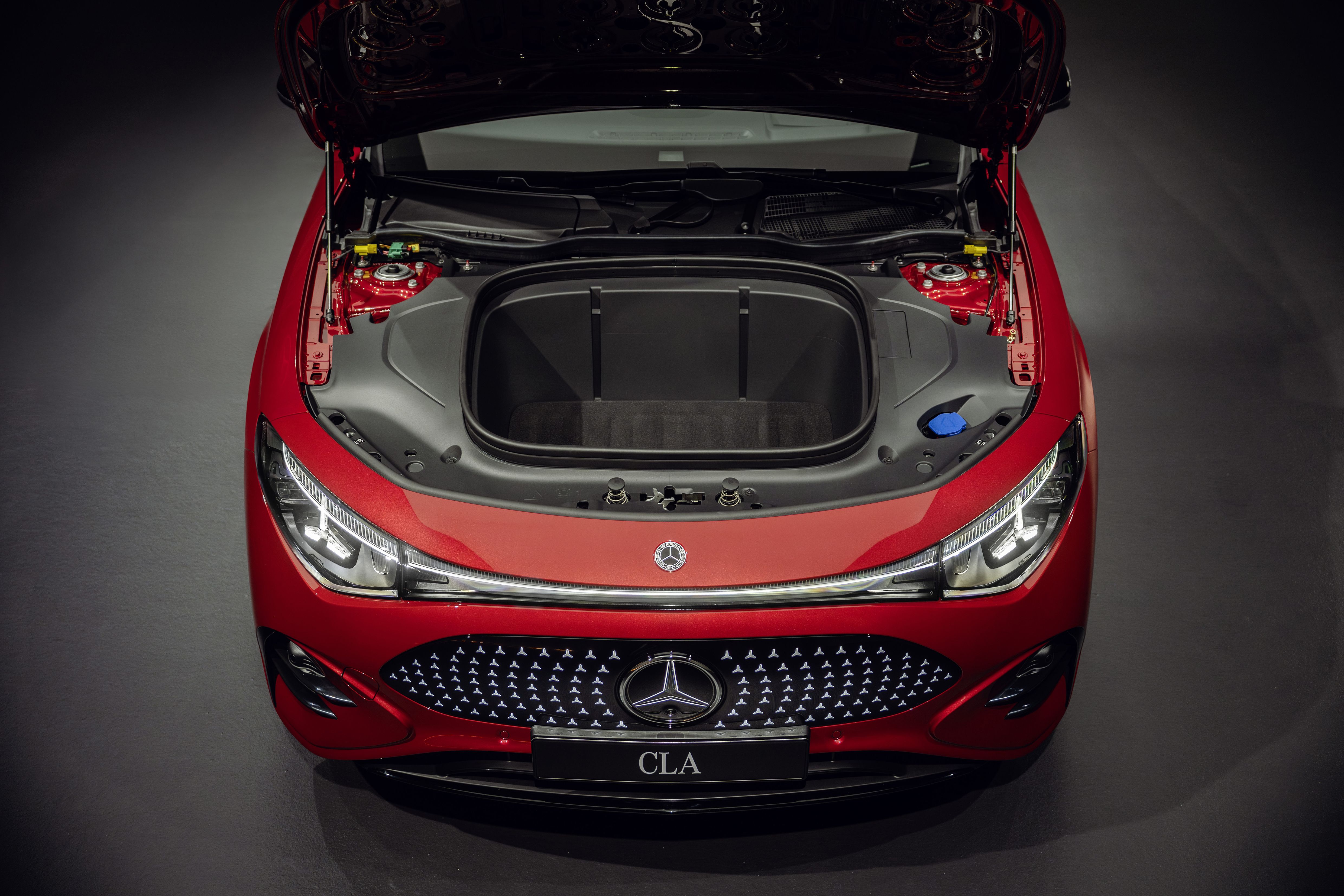 Mercedes CLA 250+ con tecnología EQ