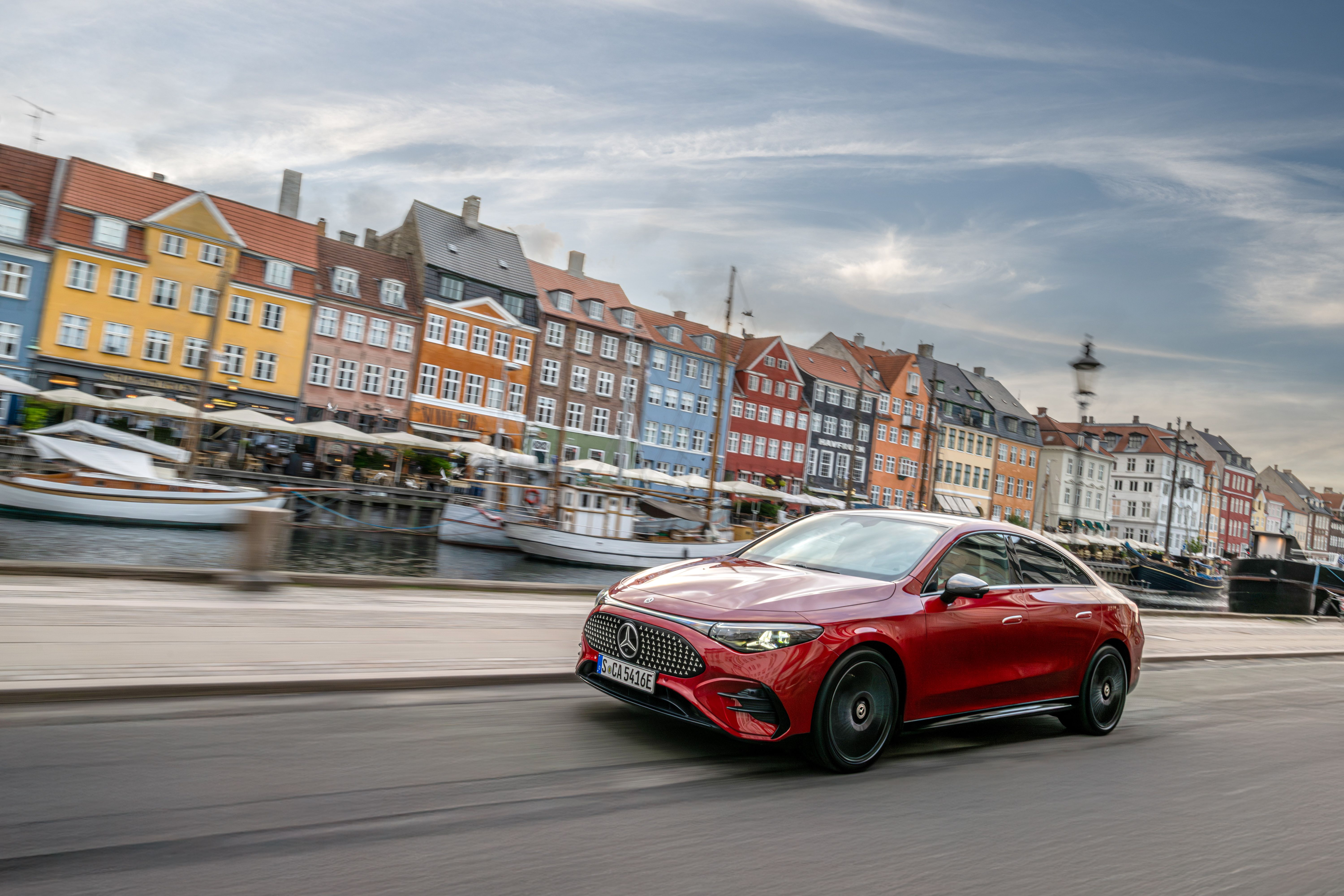 Mercedes CLA 250+ con tecnología EQ
