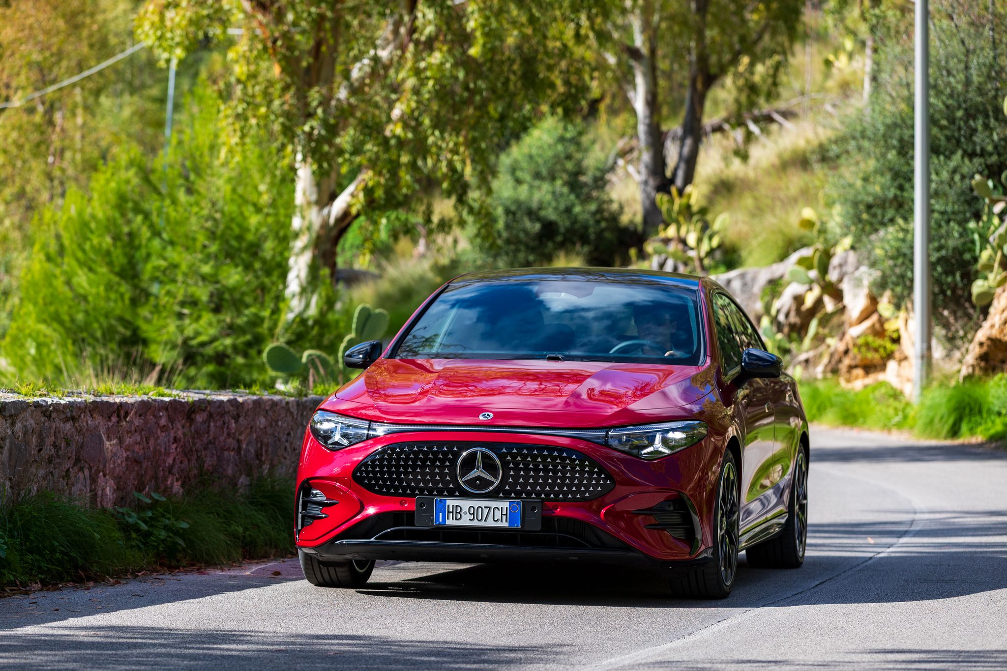 Mercedes CLA 250+ con tecnología EQ