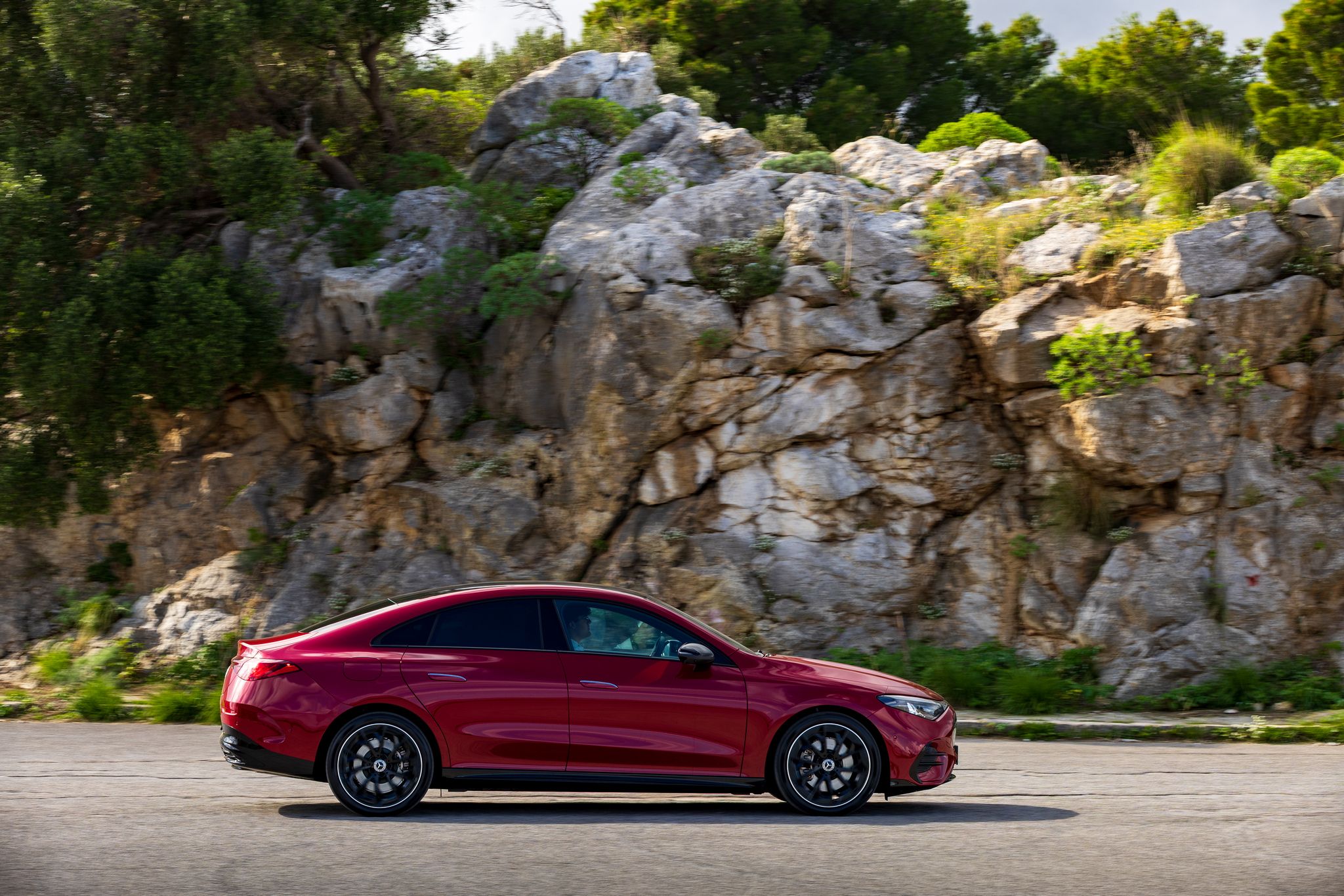 Mercedes CLA 250+ con tecnología EQ
