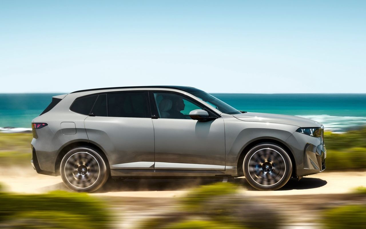 BMW iX5 2027