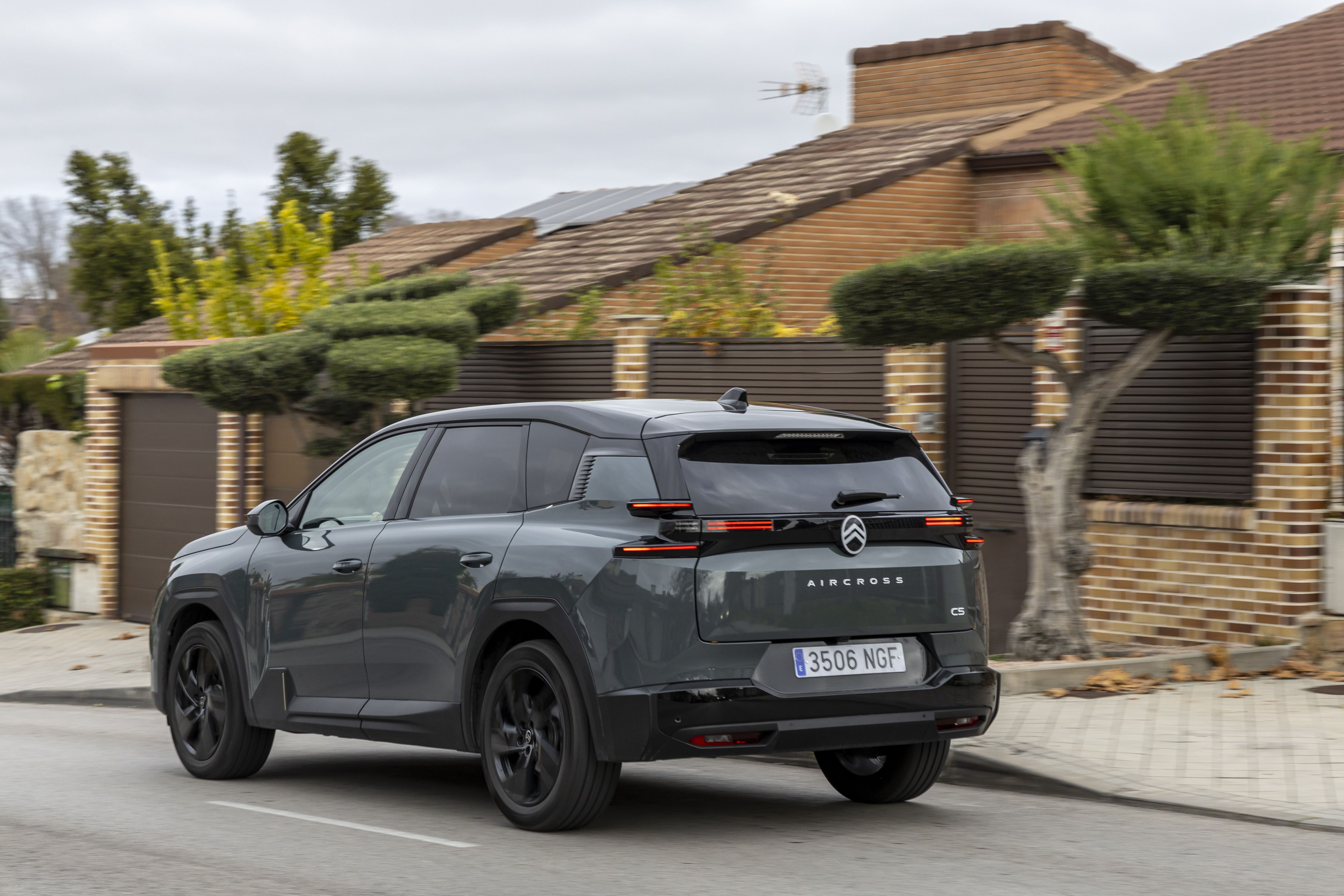 Citroen C5 Aircross Hybrid 145
