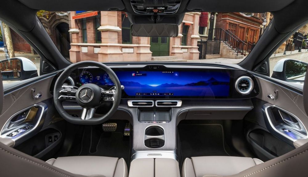Interior del Mercedes-Benz Clase C EV 2027