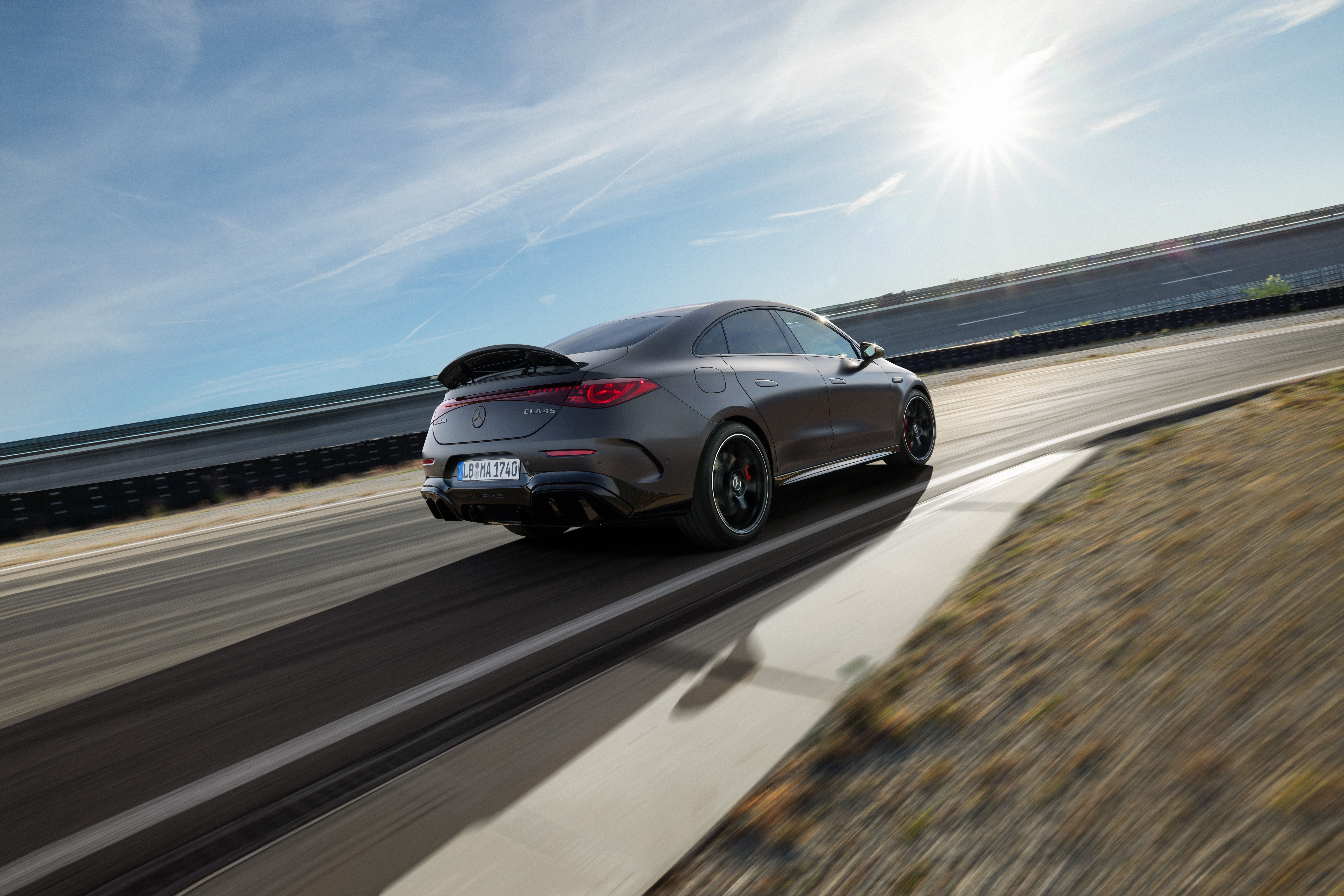 Mercedes-AMG CLA 45 4Matic+ Eléctrico