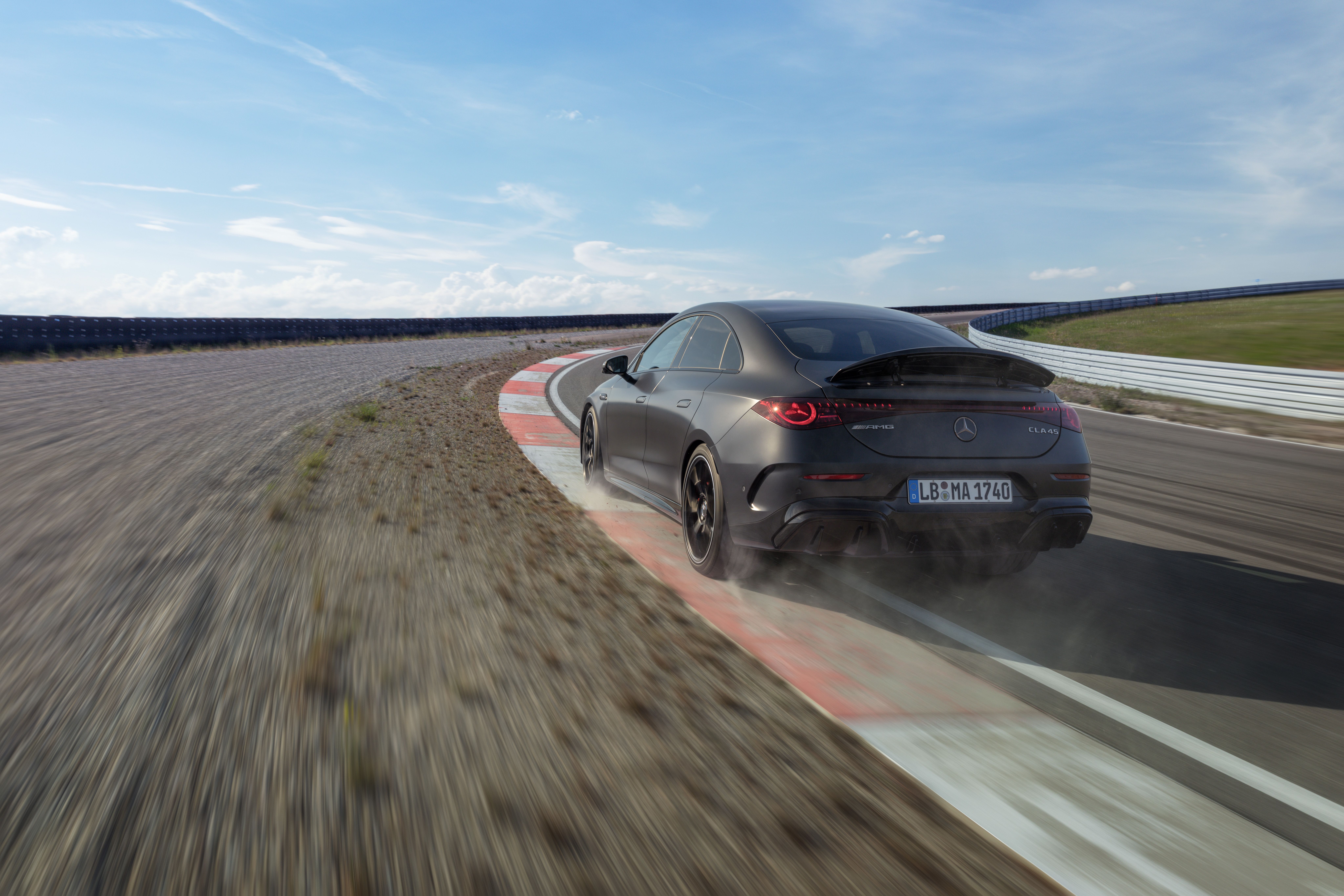 Mercedes-AMG CLA 45 4Matic+ Eléctrico