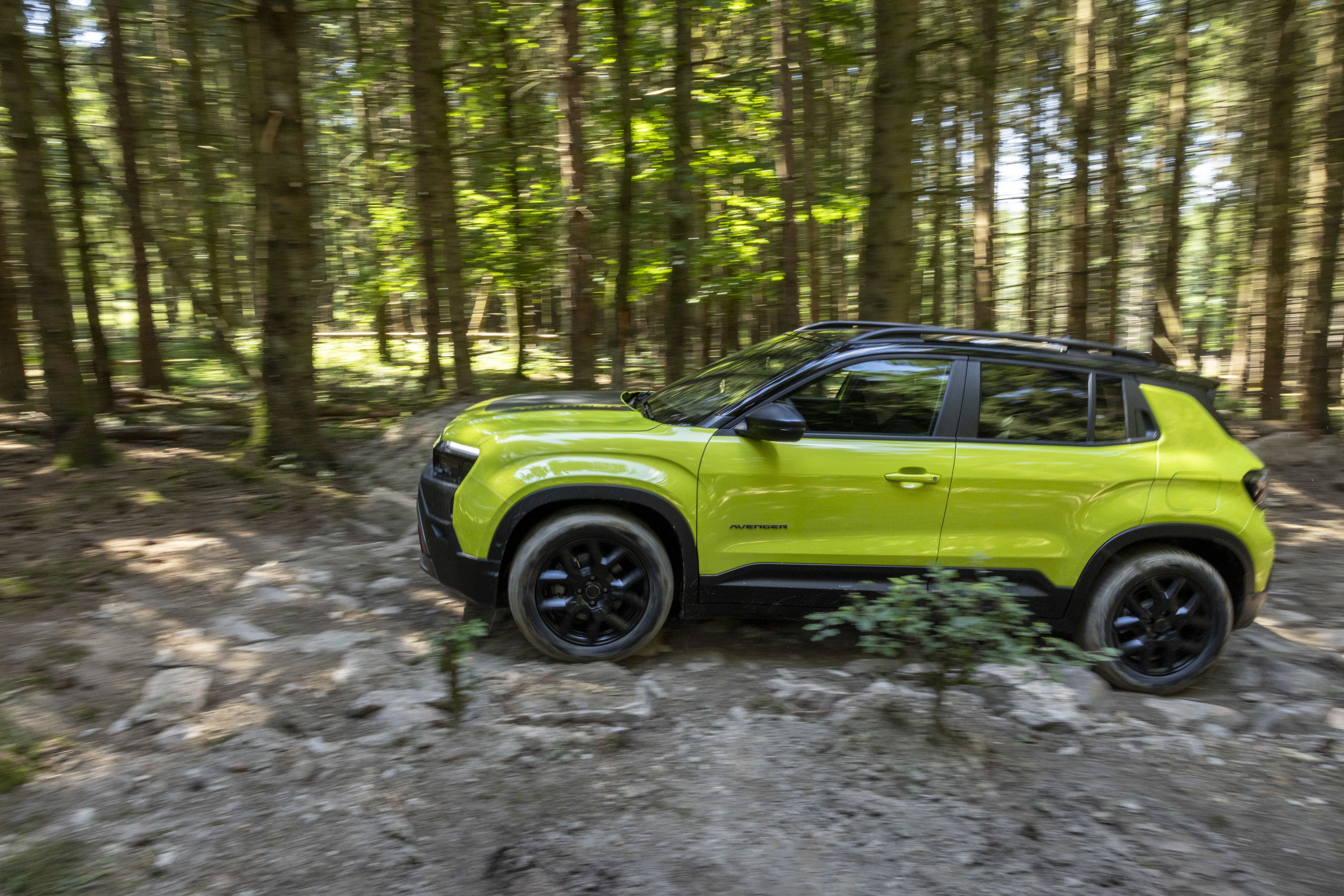 Jeep Avenger 4xe (48)