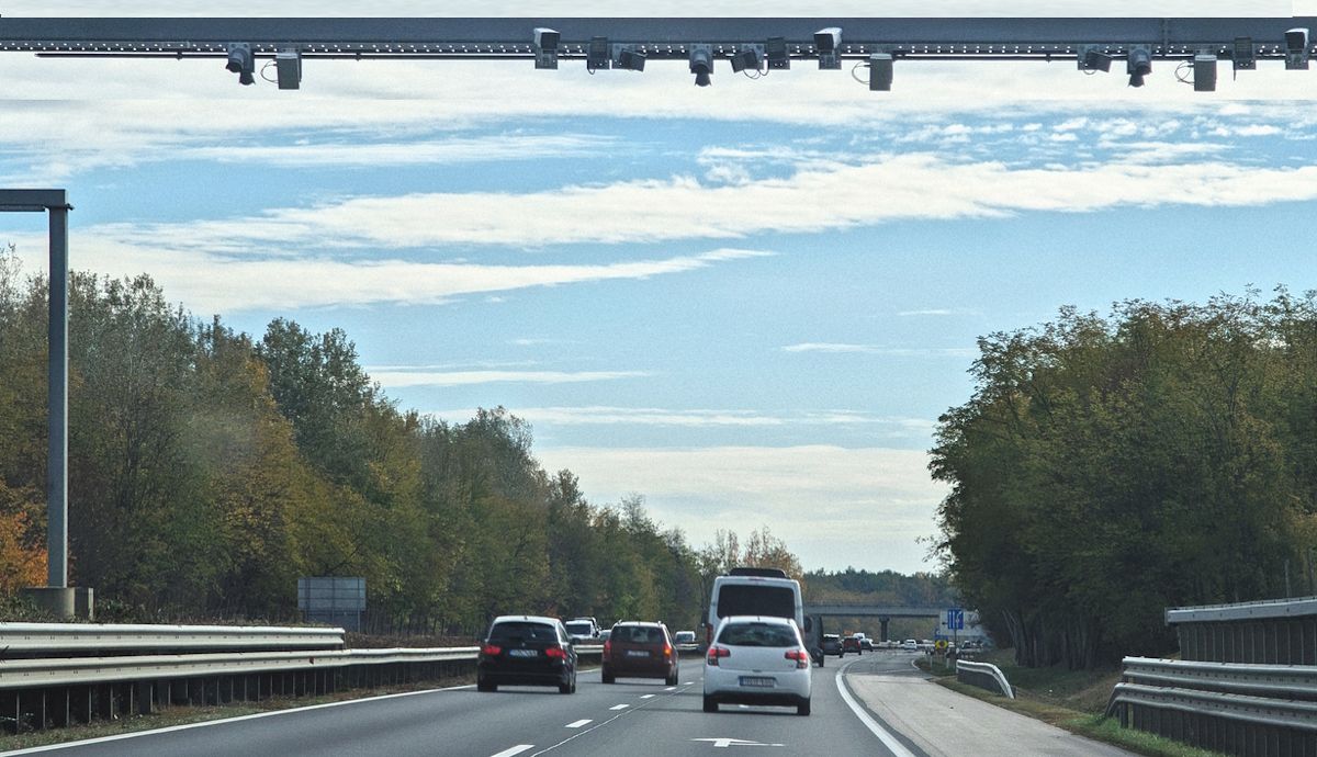 Pagaremos por usar las autopistas y autovías, ya se estudia el modelo de peaje para mantenerlas