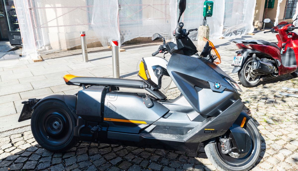Scooter eléctrico 125 BMW CE 04