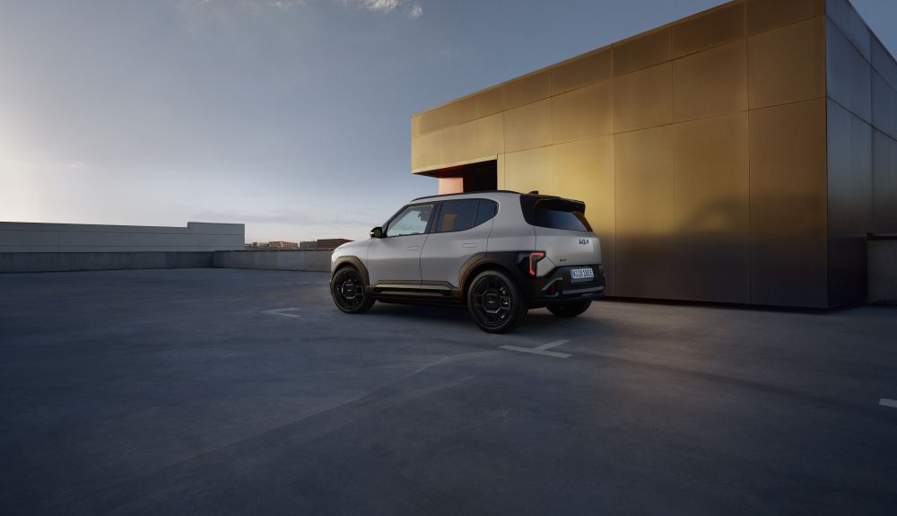 Kia EV2 Black-Line
