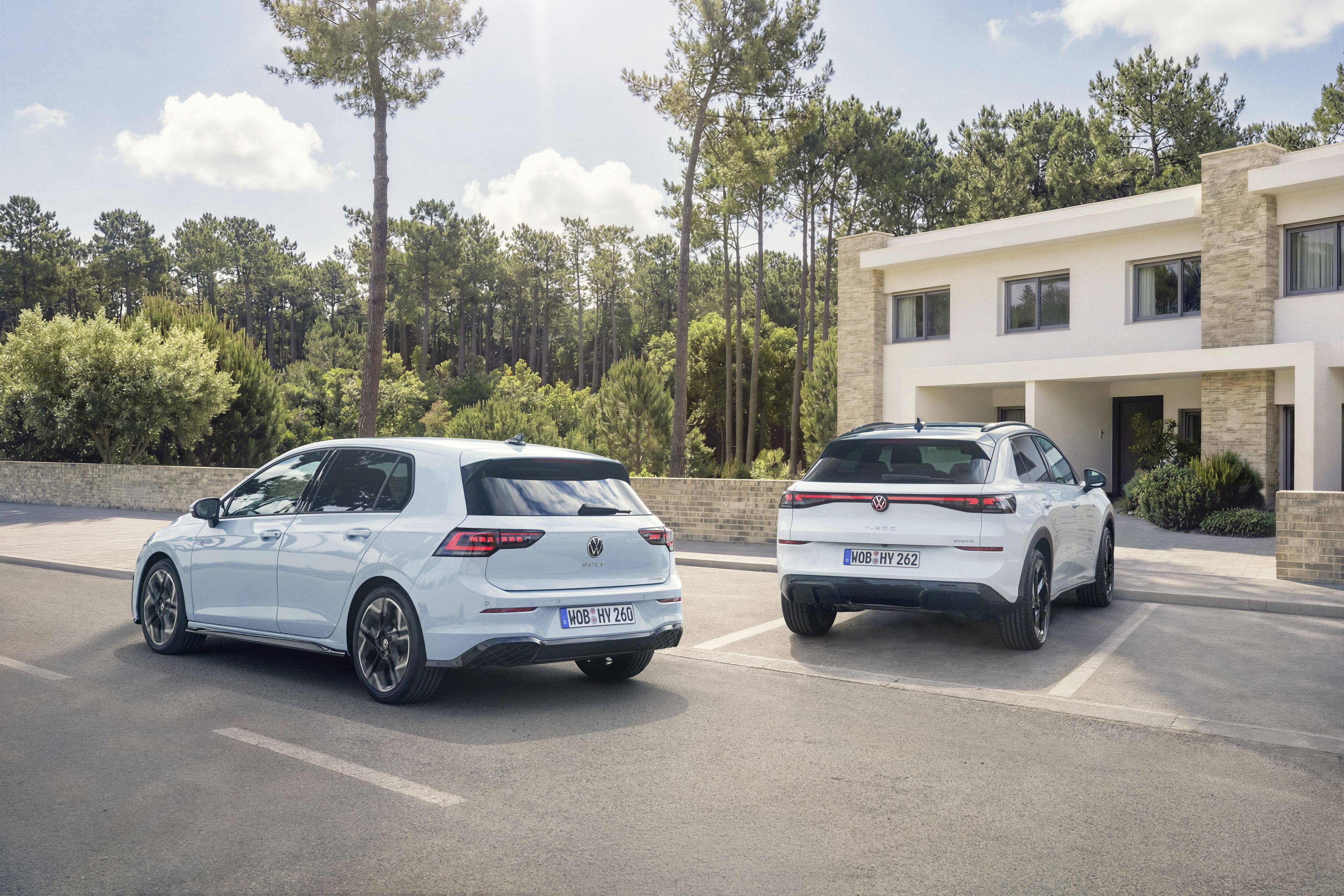 Volkswagen Golf Hybrid y T-Roc Hybrid
