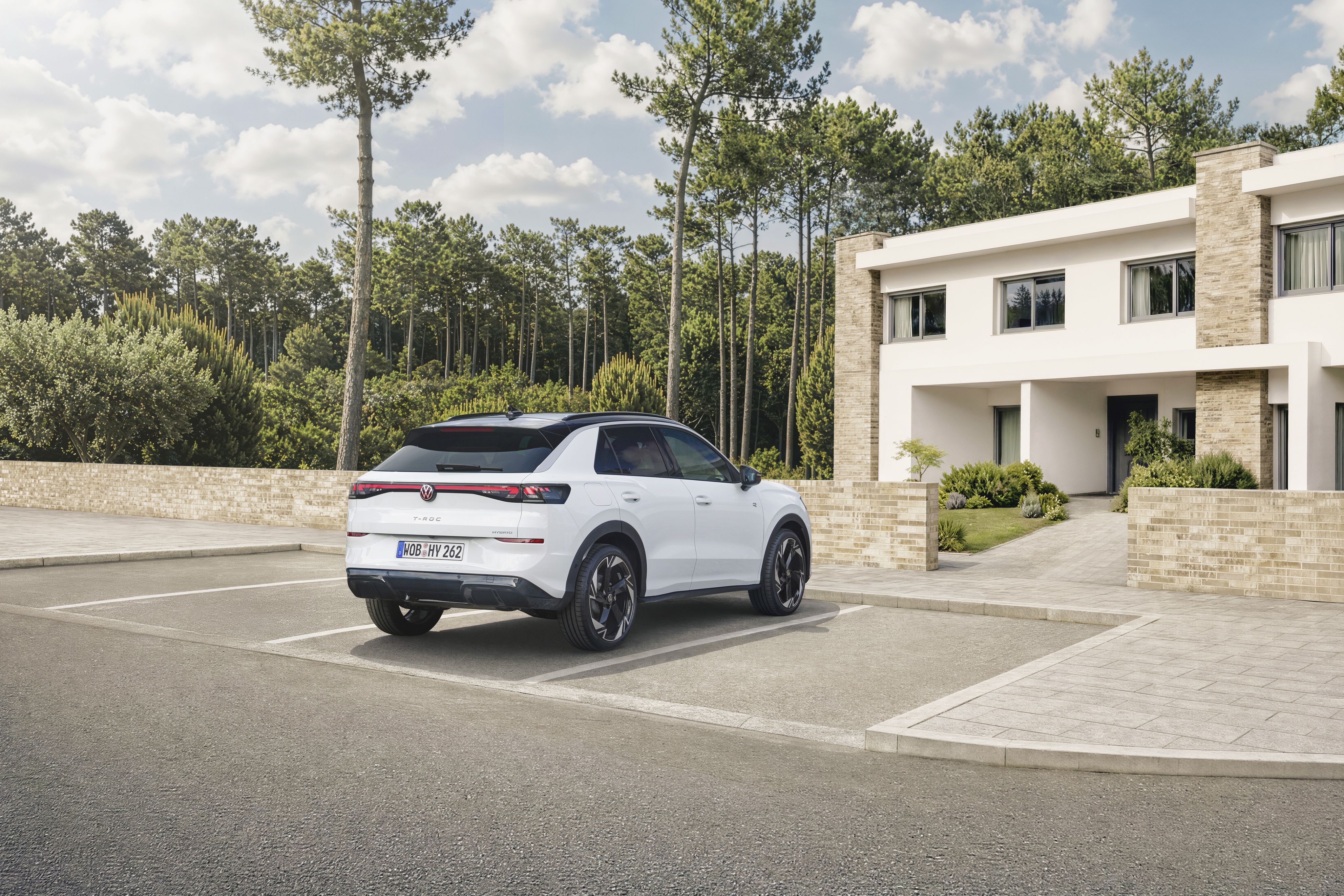 Volkswagen T-Roc Hybrid