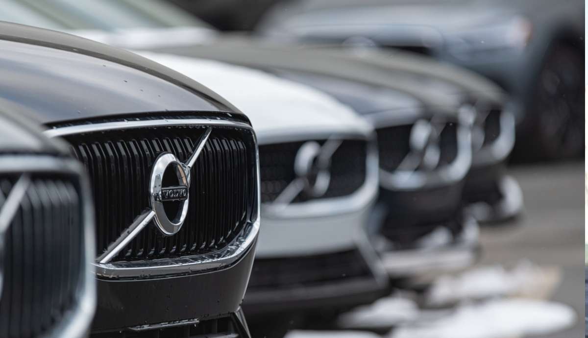 ¿Cuánto cuesta el renting de un coche Volvo?
