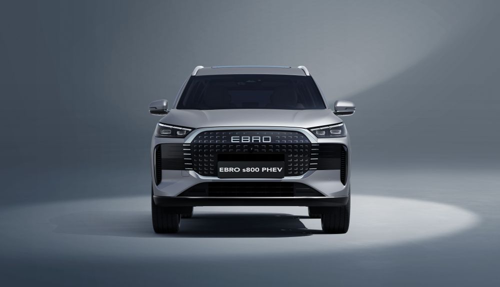 Ebro S800 PHEV (renovación 2026)