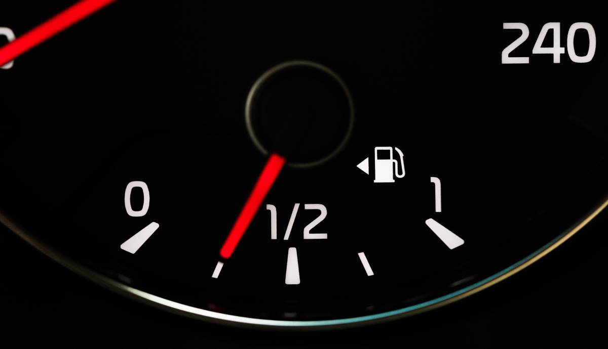 Los expertos coinciden: esta es la velocidad exacta a la que tu coche consumirá menos