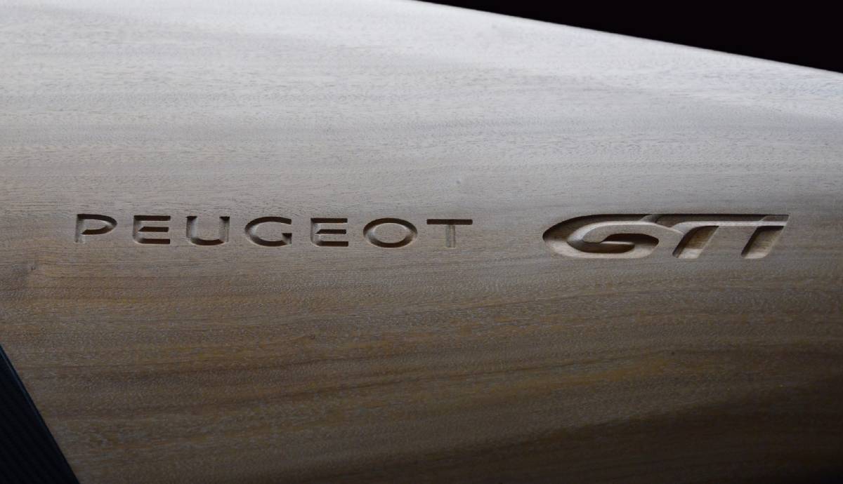 Tras recuperarlo eléctrico, Peugeot no descarta desarrollar un GTI con motor gasolina y así sería