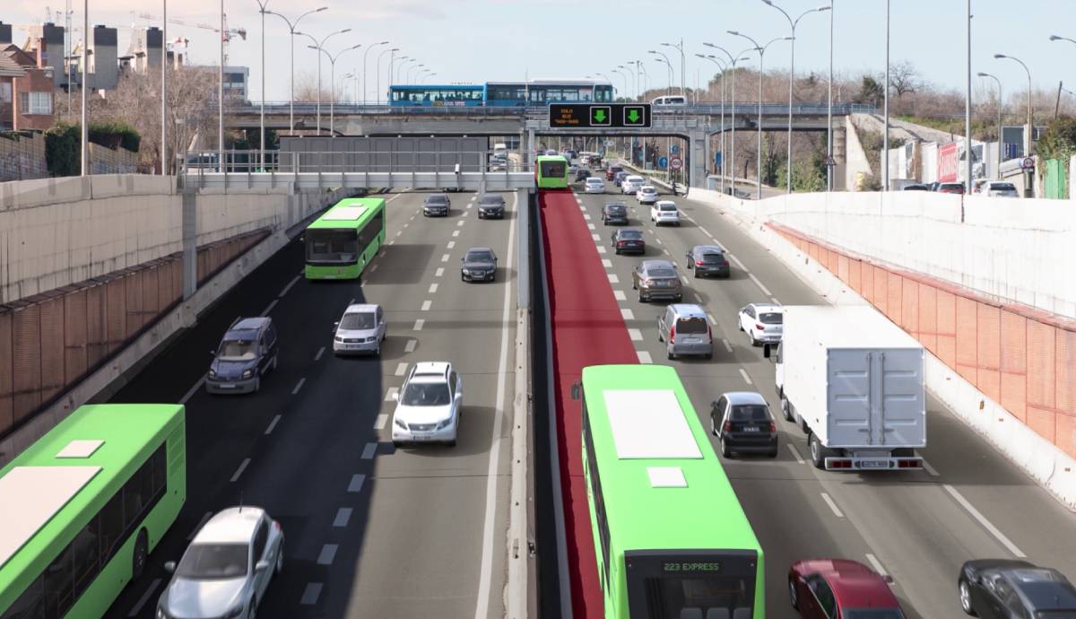 Llegan los carriles rojos a las carreteras: cuál es su función y qué hacer para que no nos multen