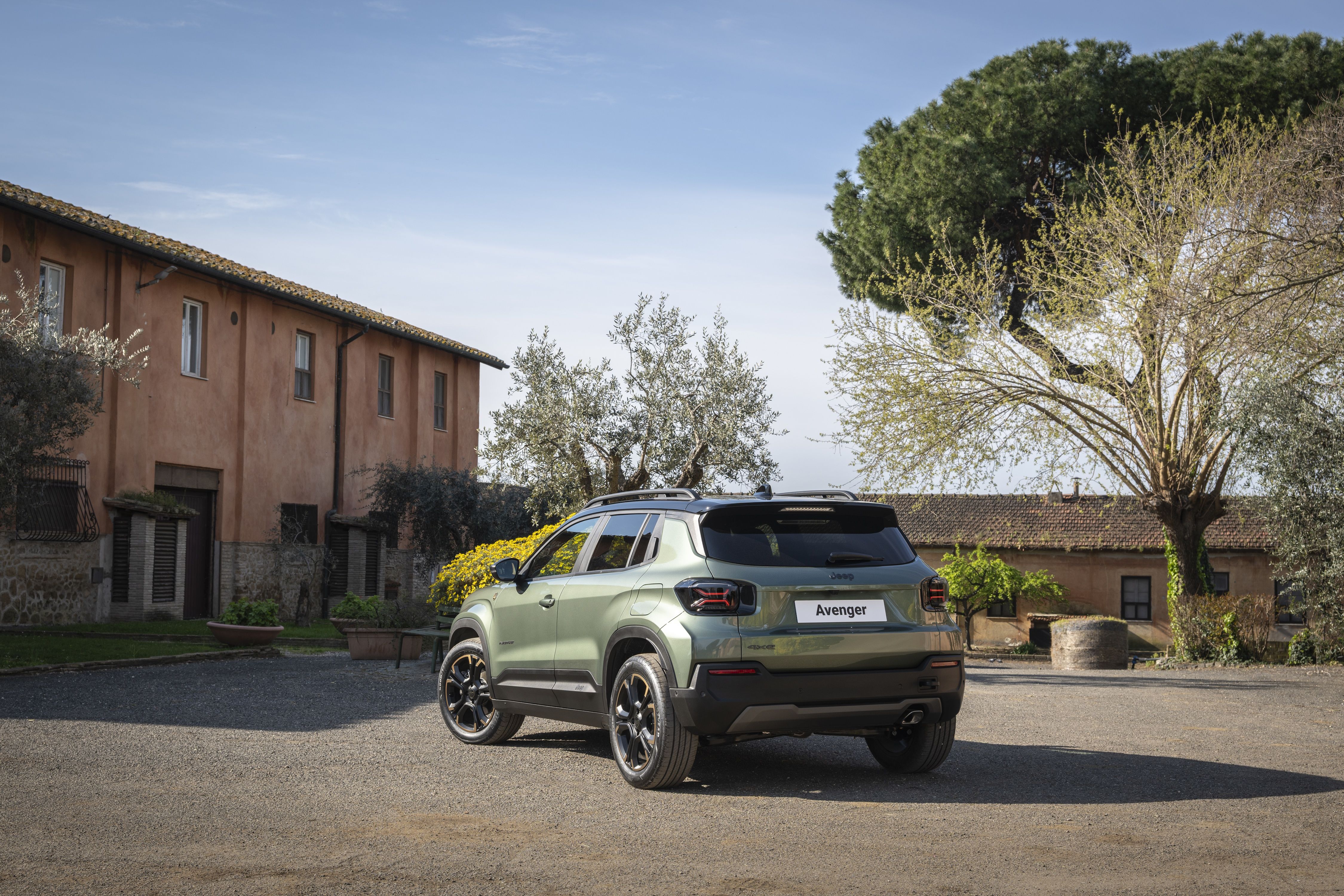 Jeep Avenger 85th anniversary