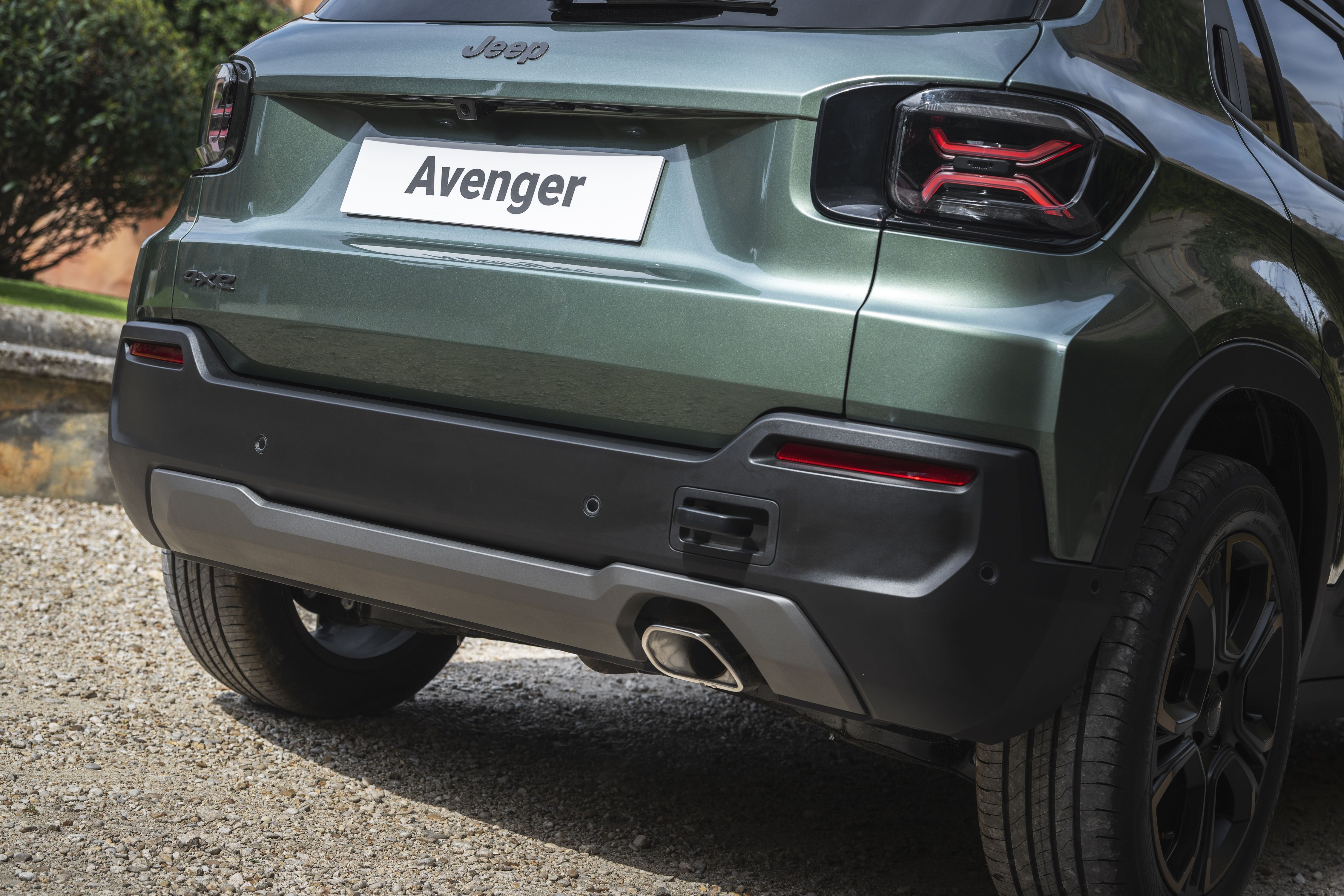 Jeep Avenger 85th anniversary)