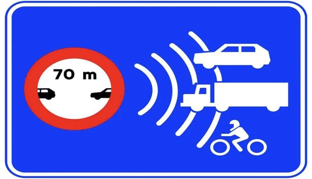Señal S 991f de la DGT de advertencia de distancia de seguridad