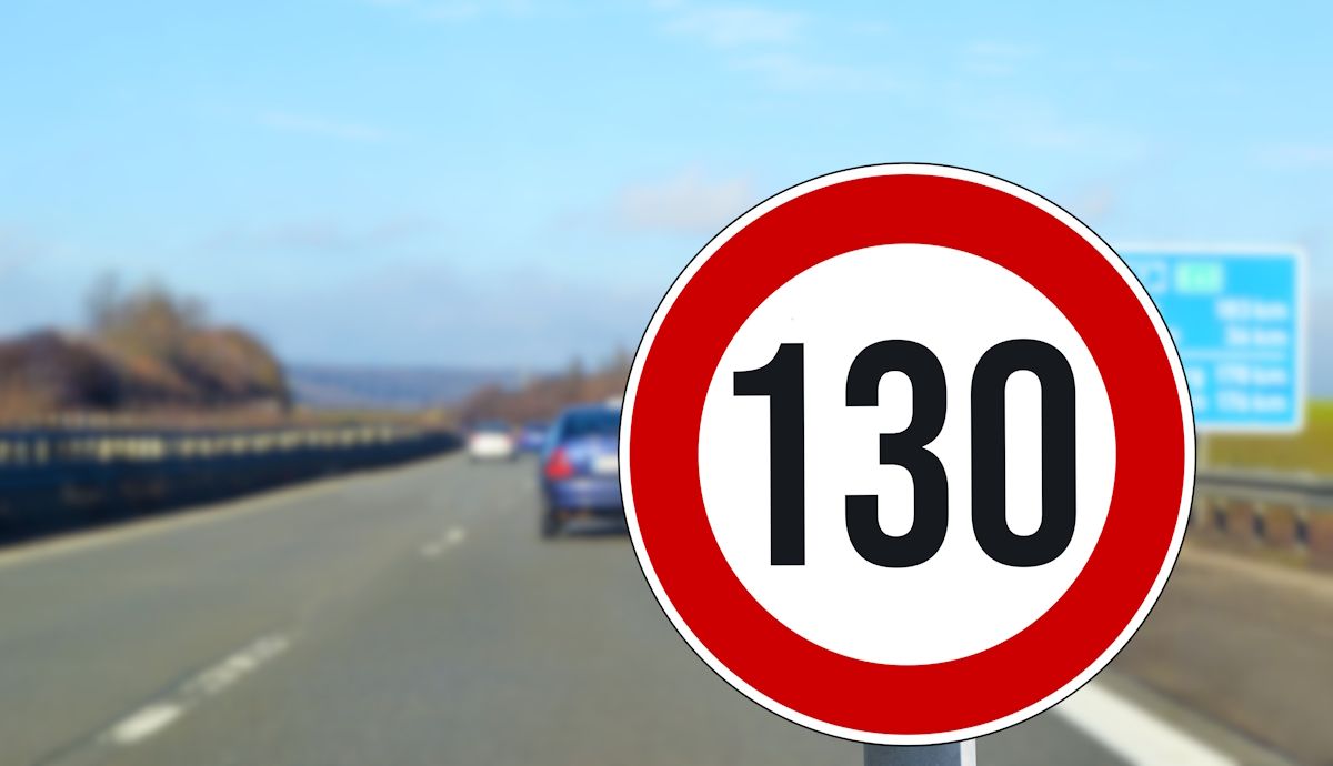 Nuevo límite de velocidad superior para los coches eléctricos como medida de incentivo de compra
