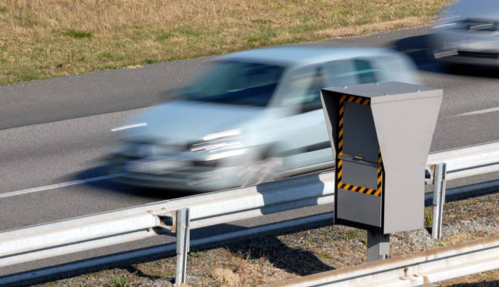 Esta es la velocidad a la que empiezan a multar desde ahora los radares de la DGT