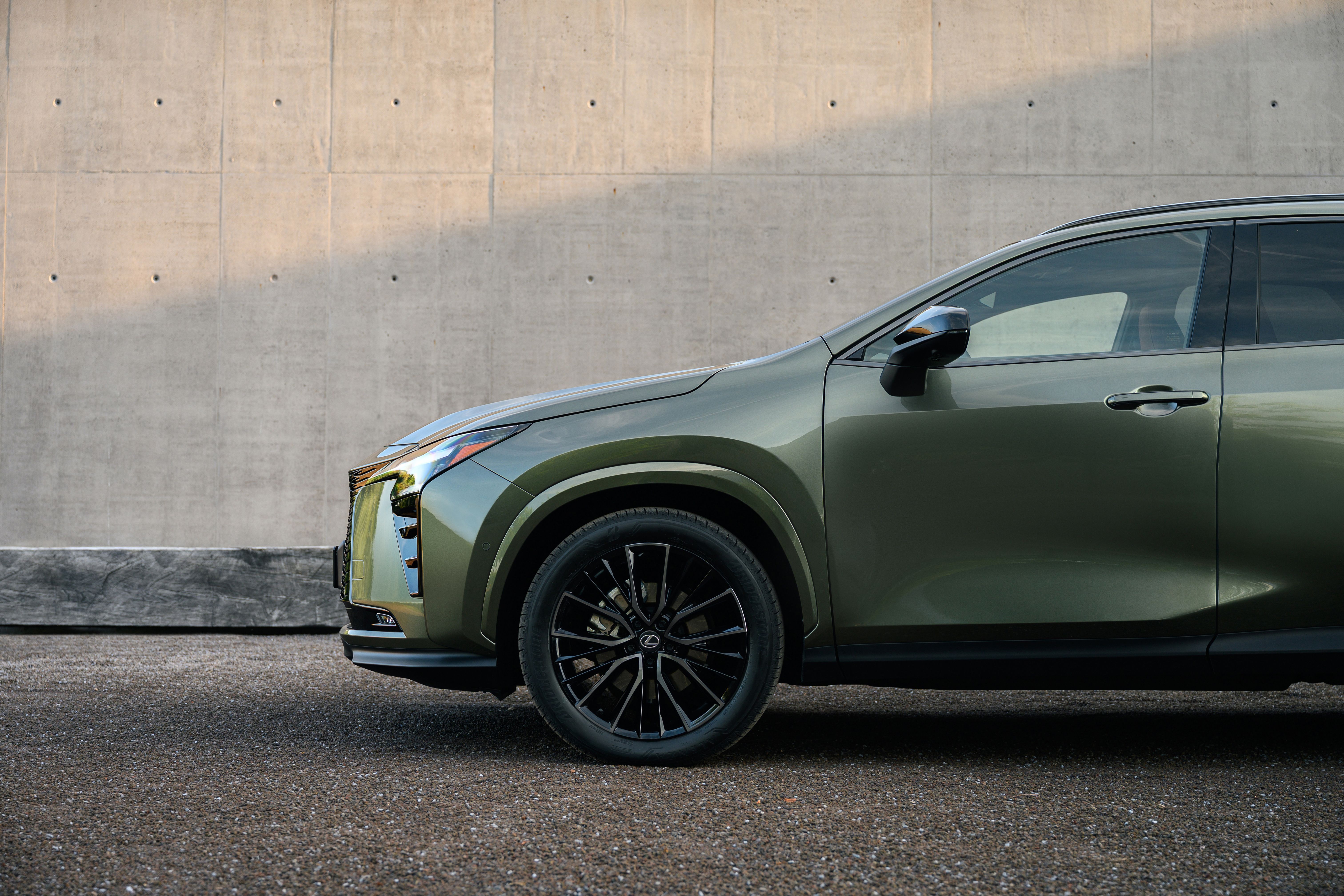 Lexus NX 2026