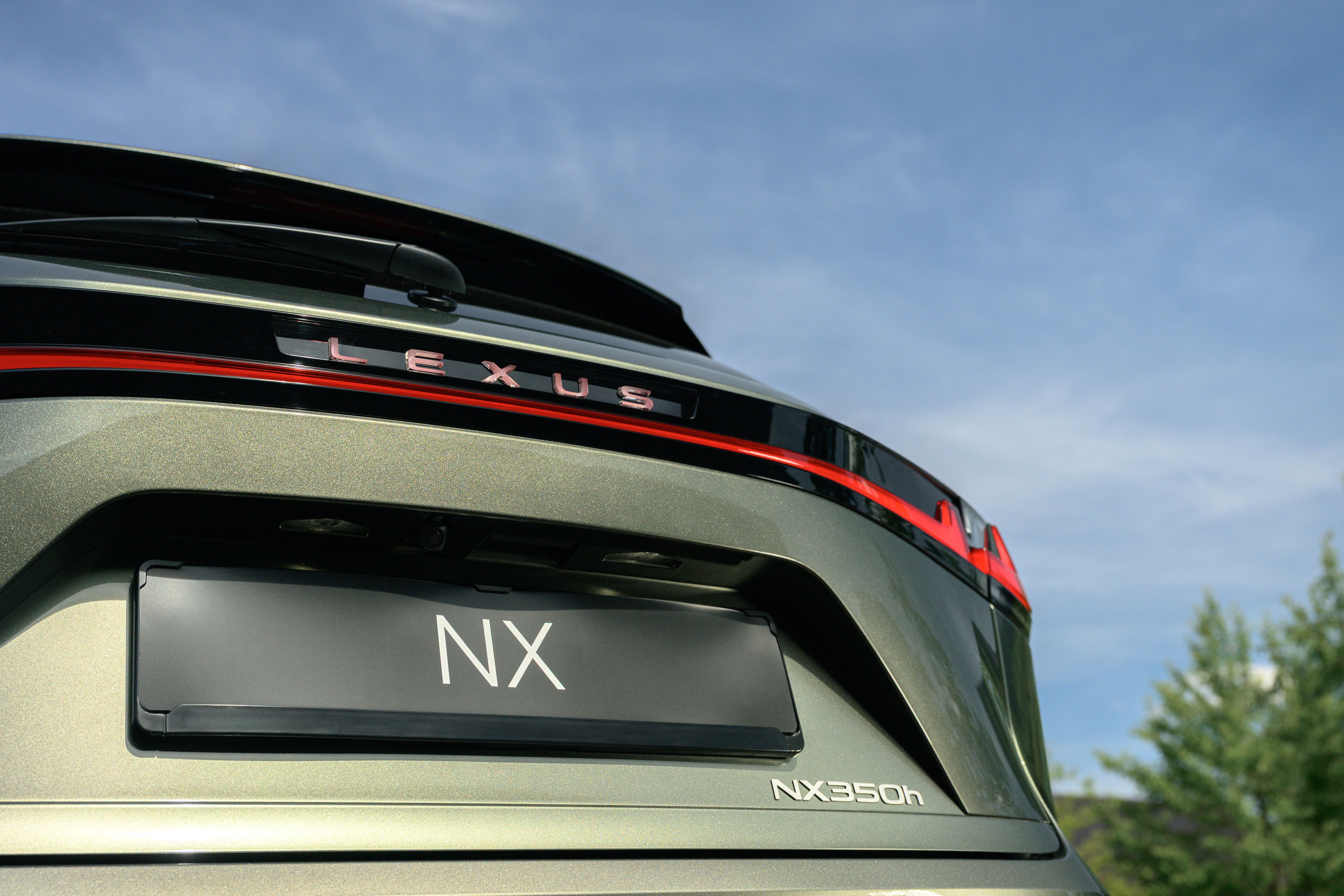 Lexus NX 2026