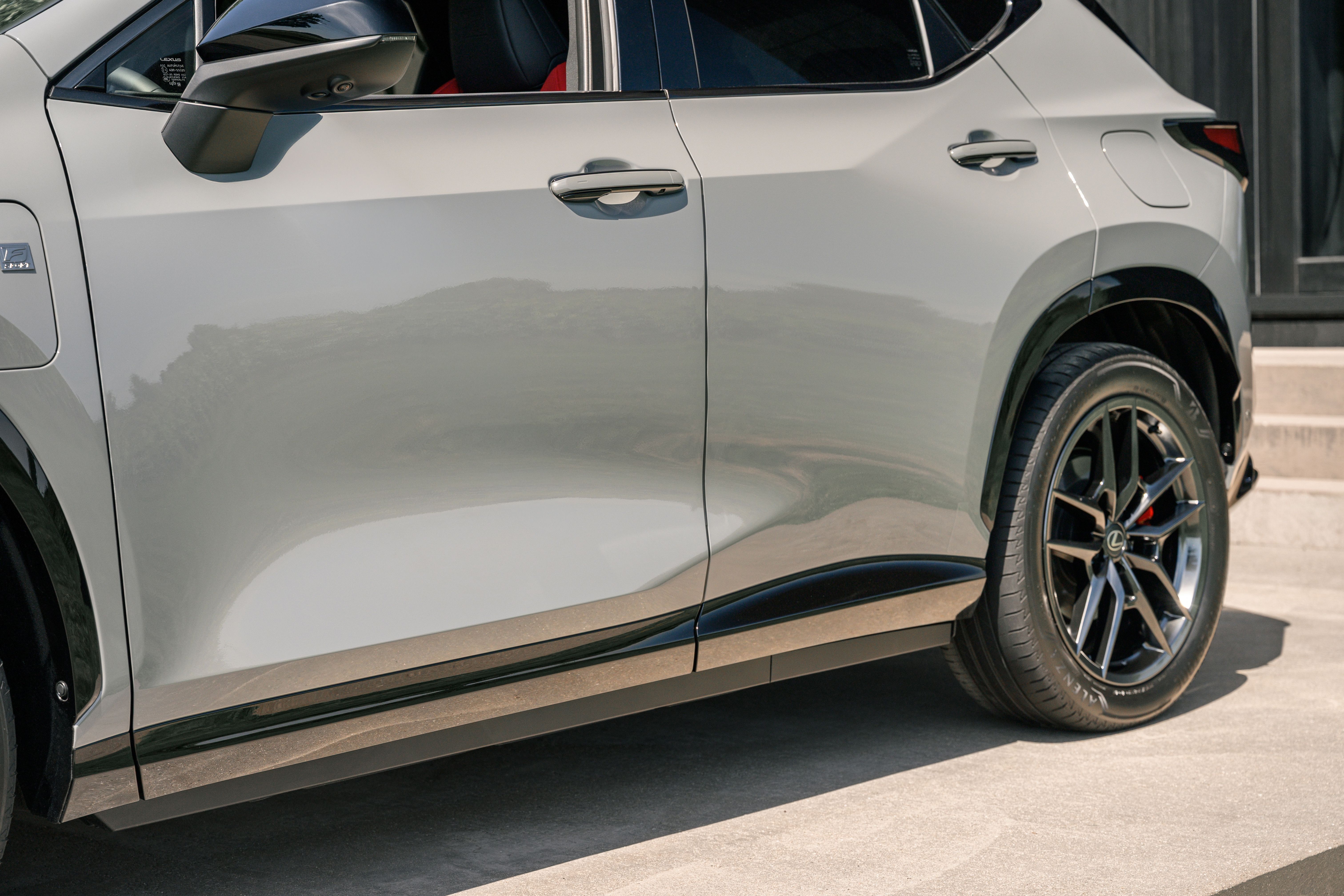 Lexus NX F-SPORT 2026
